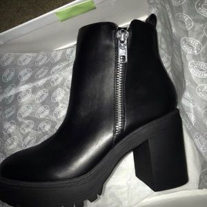 Steve Madden